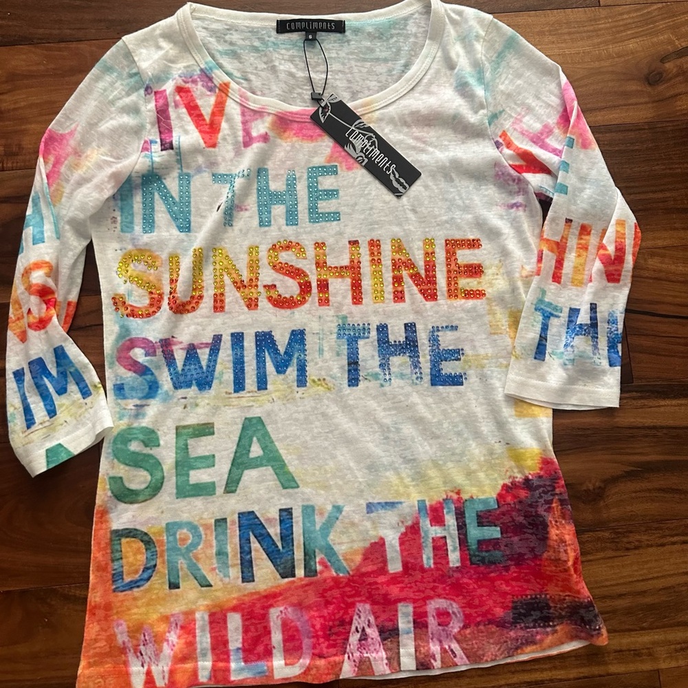 NWT Boutique Brand Compliments Beach Ladies Top Sz Small